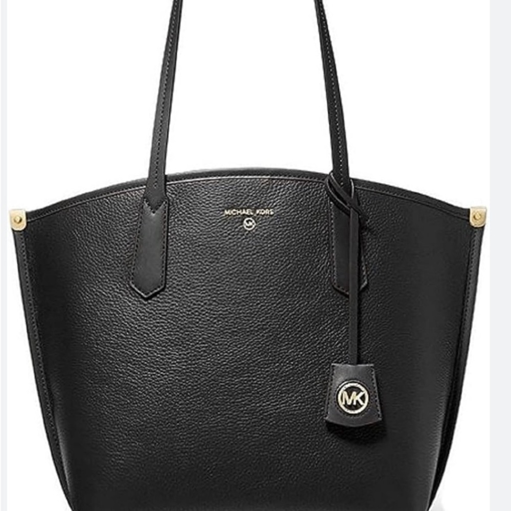 MK Purse - Picture 2 of 5